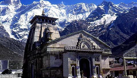 கேதார்நாத் கோயிலில் அமைக்கப்படும் பிரம்மாண்ட, ‘ஓம்’ வடிவச் சிற்பம்!