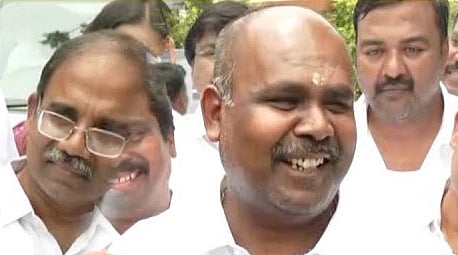 ‘பூஜ்ஜியங்கள் சேர்ந்து ராஜ்ஜியம் அமைத்த வரலாறு இல்லை’ ஆர்.பி.உதயகுமார் காட்டம்!