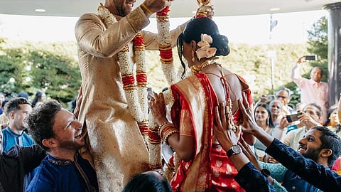 மேற்கு மாம்பலம் பெண்ணுக்கும், பிரபல ஆஸ்திரேலிய கிரிக்கெட் வீரருக்கும் பிறக்கப்போகும் குழந்தை!