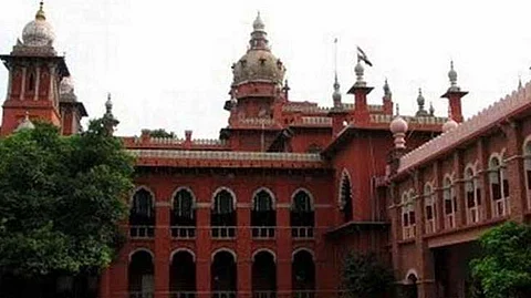 ‘அரசுக்கு சேர வேண்டிய வாடகையை வசூலிக்காத அதிகாரிகள் மீது நடவடிக்கை’ சென்னை உயர் நீதிமன்றம் உத்தரவு!