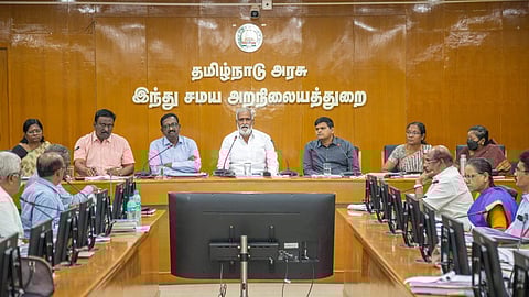 சிதம்பரம் நடராஜர் கோயிலை இந்து சமய அறநிலையத்துறையின் கீழ் கொண்டுவர நடவடிக்கை:அமைச்சர் சேகர் பாபு!