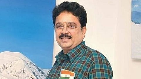 பாராளுமன்ற தேர்தலில் பிராமணர்களை வேட்பாளர்களாக நிறுத்தி பலத்தை காட்ட உள்ள எஸ்.வி. சேகர்!