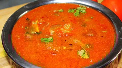 ஊர் மணக்கும் குழம்பு வகைகள்!