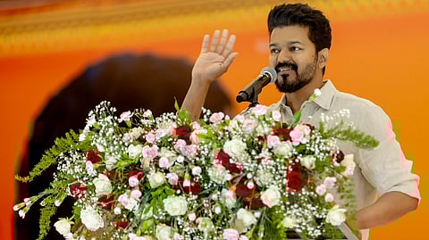 நடிகர் விஜய்யின் 49வது பிறந்தநாள்... கடந்து வந்த பாதை!