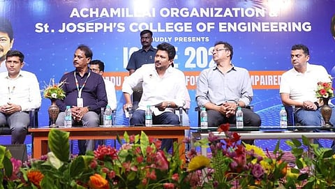 ‘துணை முதல்வர் என்ற தகவலே தவறு’ உதயநிதி ஸ்டாலின் விளக்கம்!