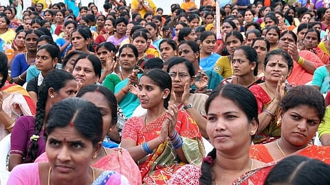 மகளிர் உரிமைத்தொகை ரெடி - பெண்களுக்கான புதிய சிக்கல்களுக்கு தீர்வு உண்டா?