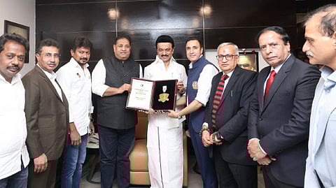 முதல்வர் மு.க.ஸ்டாலினுக்கு, ‘சிறந்த மனிதர்’ விருது!