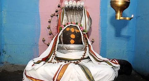 இசைத்துறையில் புகழ் பெற விரும்புவோர் வழிபட வேண்டிய ஆலயம்!