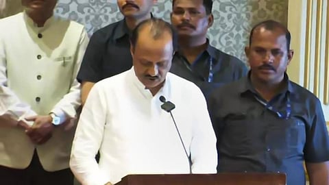 நான்கு ஆண்டுகளில் மூன்றாவது முறையாக துணை முதல்வரான அஜித் பவார்!