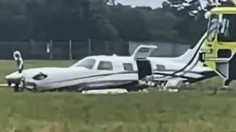 நடுவானில் உடல்நிலை பாதிக்கப்பட்ட விமானி: துரிதமாக செயல்பட்டு விமானத்தை தரையிறக்கிய பெண் பயணி!