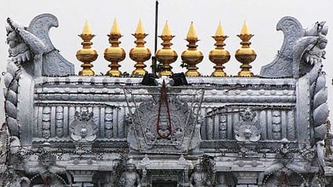 இடிதாங்கிகளாக விளங்கும் கோயில் கோபுரங்கள்!