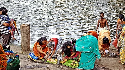 ஆடிப்பெருக்கும், அருகம்புல்லும், அருமைப்பாட்டியும்!