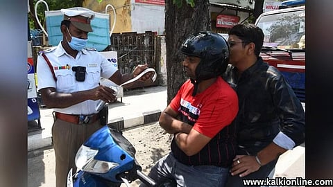 சென்னை மக்களே அலெர்ட்.. இனிமே இந்த ஸ்பீடுல தான் வண்டி ஓட்டனும்.. மீறினால் அபராதம்!