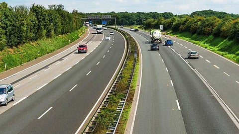 இரண்டு மணி நேரத்தில் சென்னை டூ பெங்களூர் பயணம்: புதிய பாதையின் சிறப்புகள்!