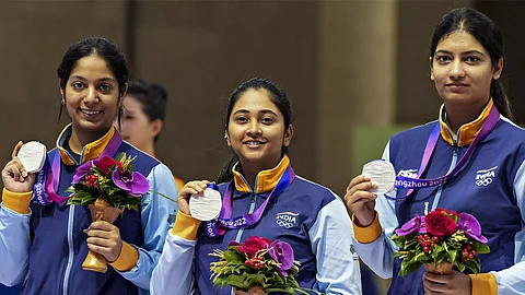 5 medals for India on day 1