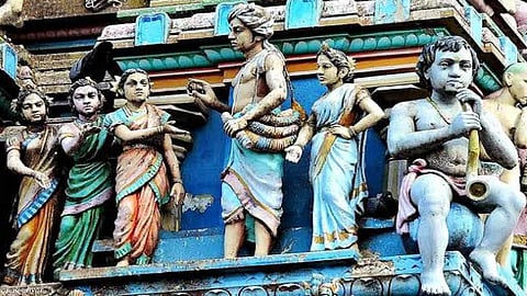 வளையல் விற்ற ஈசனார்...