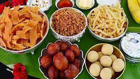 கிருஷ்ண ஜயந்திக்கு கார பட்சணங்கள்!