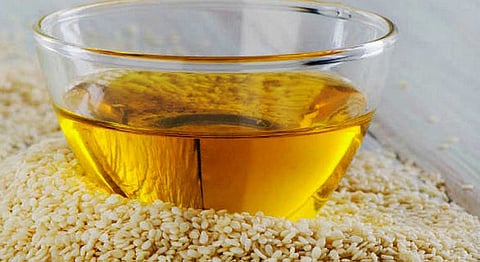 உடலுக்கு நன்மை செய்யும் நல்லெண்ணெய்!