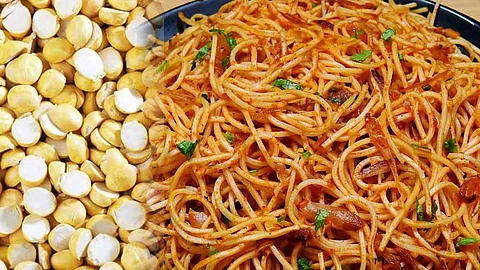 PotukKadkalai Mixed Noodles!