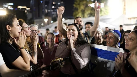 24 பிணைக்கைதிகளை விடுவித்த ஹமாஸ் இயக்கம்!