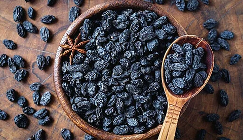 Dry black grapes