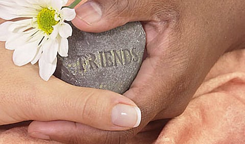 8 Psychological Facts About Close Friends