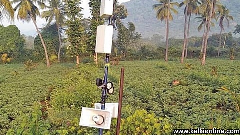 Device to protect crops from animals.