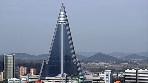 Ryugyong hotel pyongyang north korea
