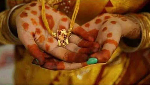 Do you know what will happen if you stick safety pin on Thali kodi?