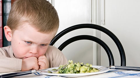 Does your child refuse to eat vegetables? Try eating like this!