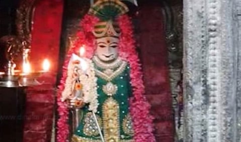 Arputham Puriyum Navapashana Gurumuppu Murugaperuman