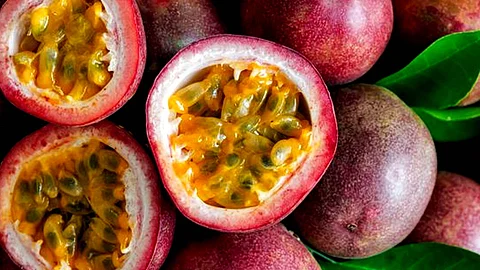 Know the health benefits of Passion fruit