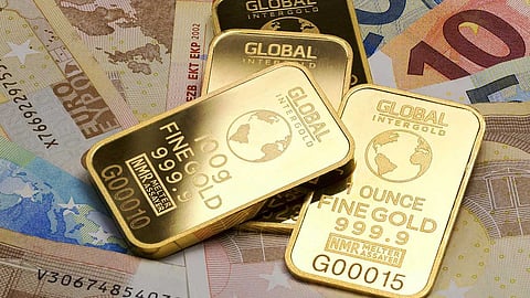 தங்கக் கட்டிகள்...