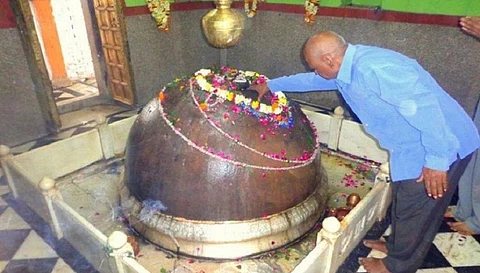 Do you know where the daily growing Shivalingam is?