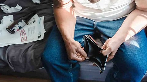 போதுமான நிதி தேவை...