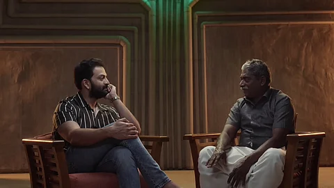 Prithviraj meets real najeeb