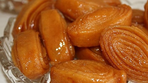 Madaku Sweet Poori
