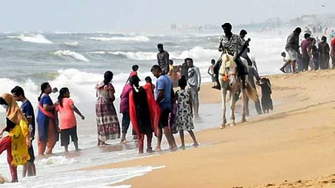 உள்ளூரிலேயே பயணம்...