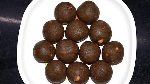 Kambu Laddu
