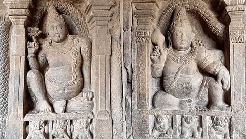 சங்கநிதி பதுமநிதி