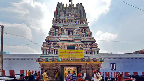 உலகளந்த பெருமாள் கோயில் ...