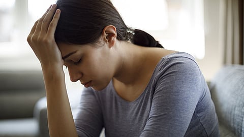 How to control anxiety problems naturally?