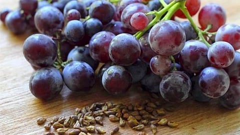 கருப்பு திராட்சை