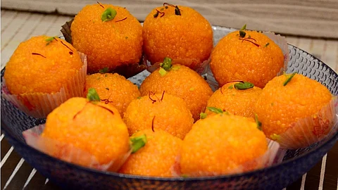 Motichur ladoo