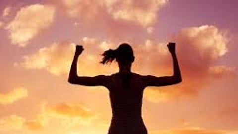 தன்னம்பிக்கை பெண்