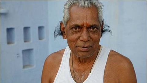 காதுகளில் ரோம வளர்ச்சி