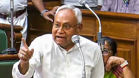 ஆவேசமாக நிதிஷ்குமார்