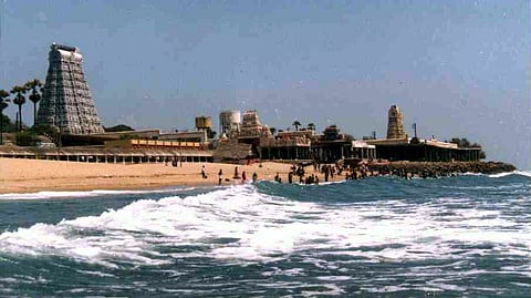 Do you know why Tsunami didn't hit Tiruchendur Murugan temple?