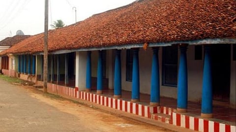 அக்காலத்து திண்ணை வீடுகள்