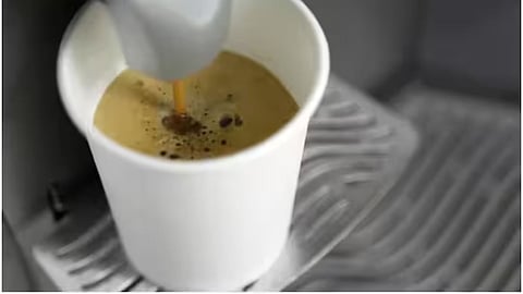 பேப்பர் கப் காபி